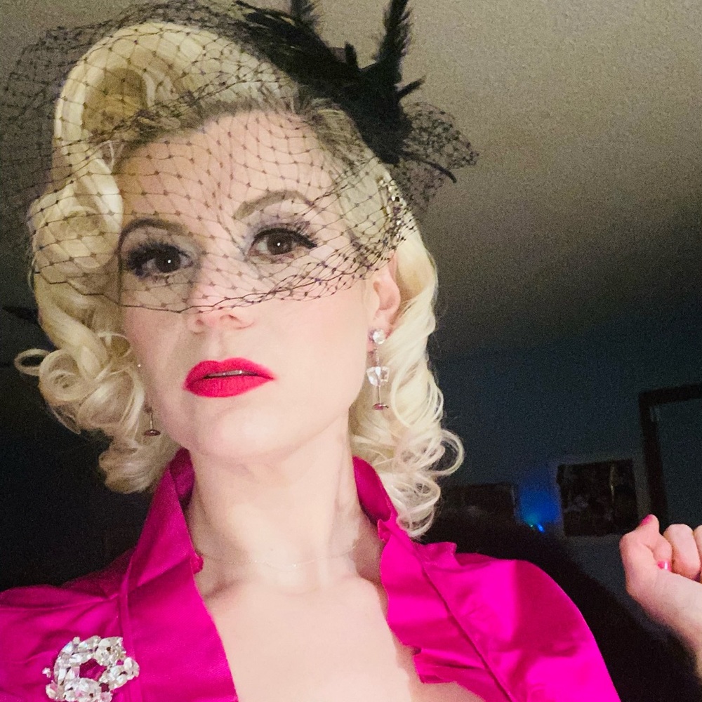 Meet your Posher, Anna